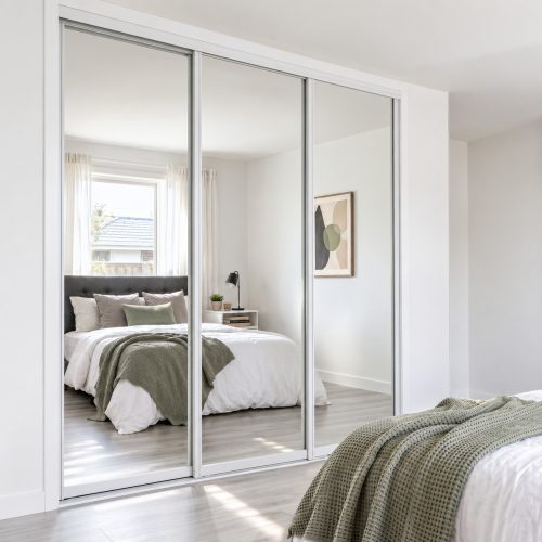 Ultra Triple Sliding Doors – Mirror + Mirror + Mirror