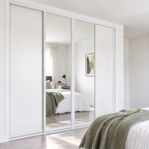 Ultra Quad Sliding Doors – Mirror + Mirror + White + White